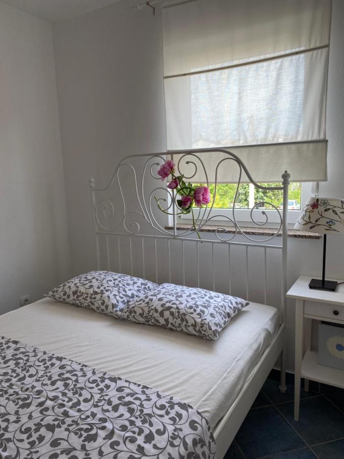 Apartment Lara ราบ ภายนอก รูปภาพ