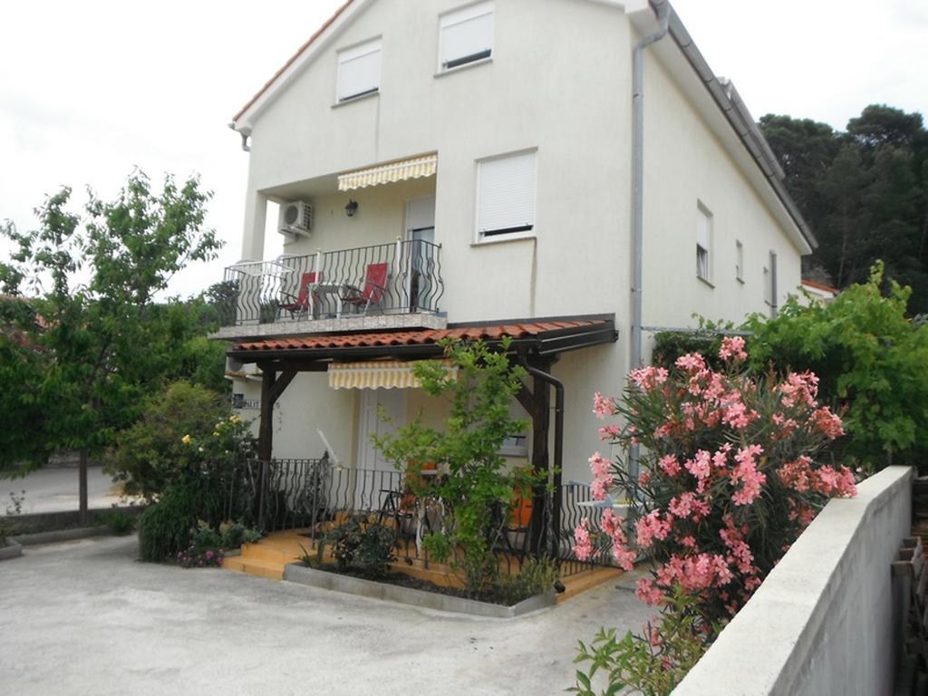 Apartment Lara ราบ ห้อง รูปภาพ